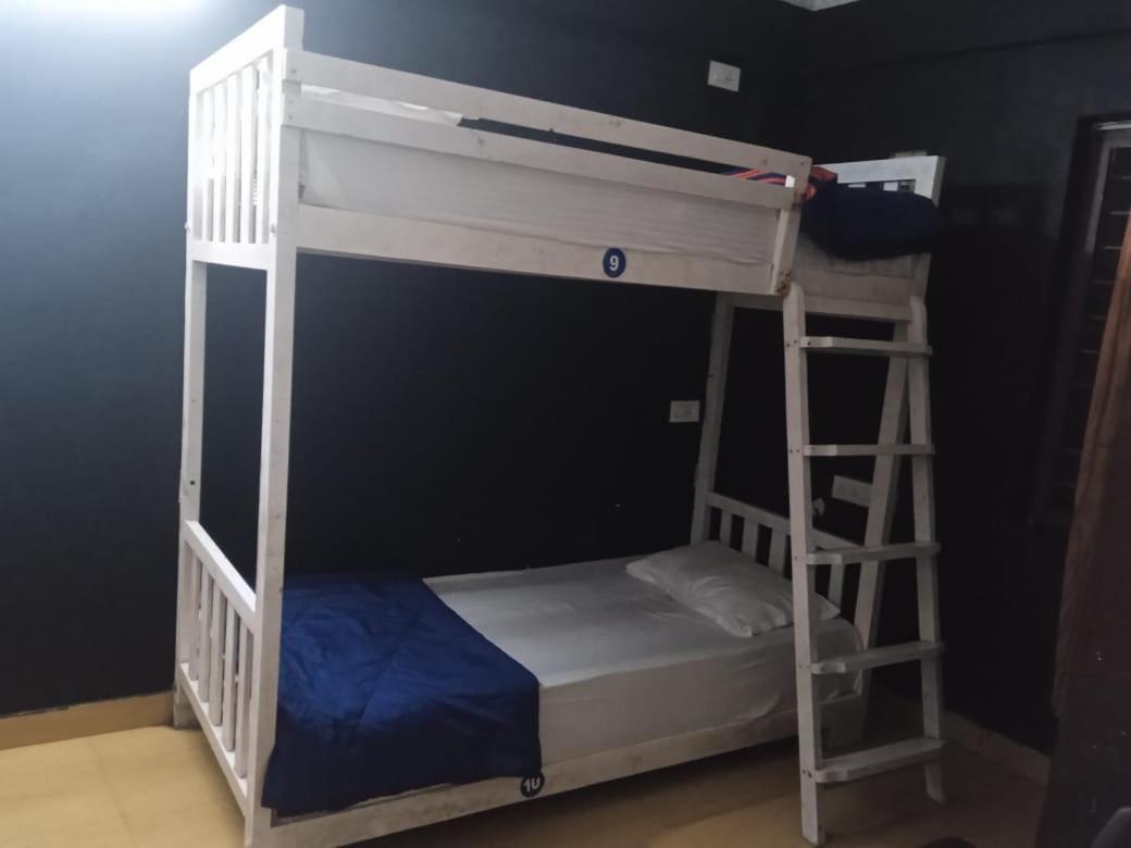 Xhostel Hostel Kochi 외부 사진